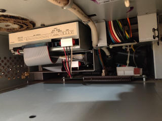 Chassis-side main connector